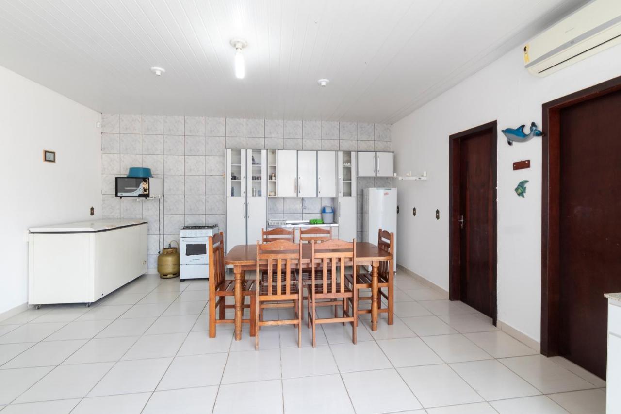 Residencial Ipe Amarelo Apartment บอมบินญัส ภายนอก รูปภาพ