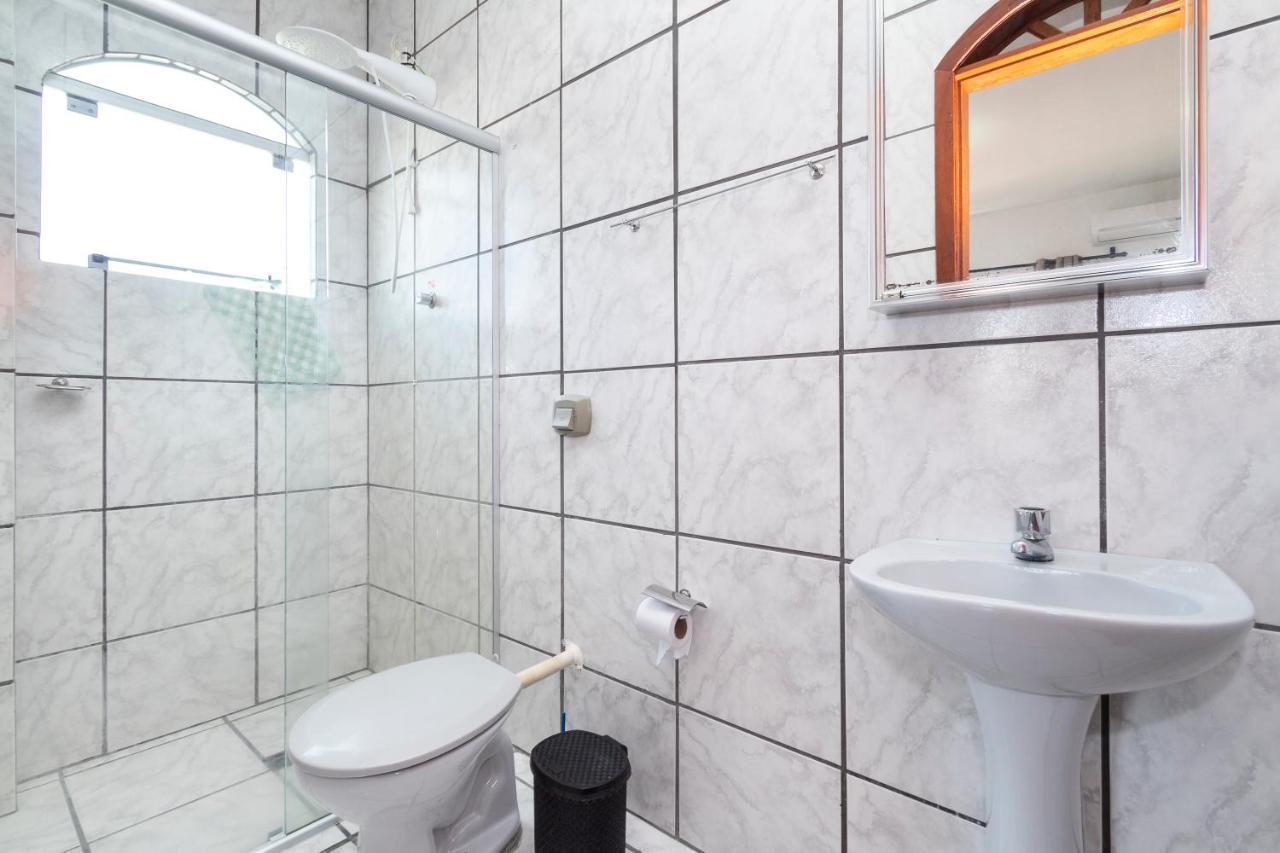 Residencial Ipe Amarelo Apartment บอมบินญัส ภายนอก รูปภาพ
