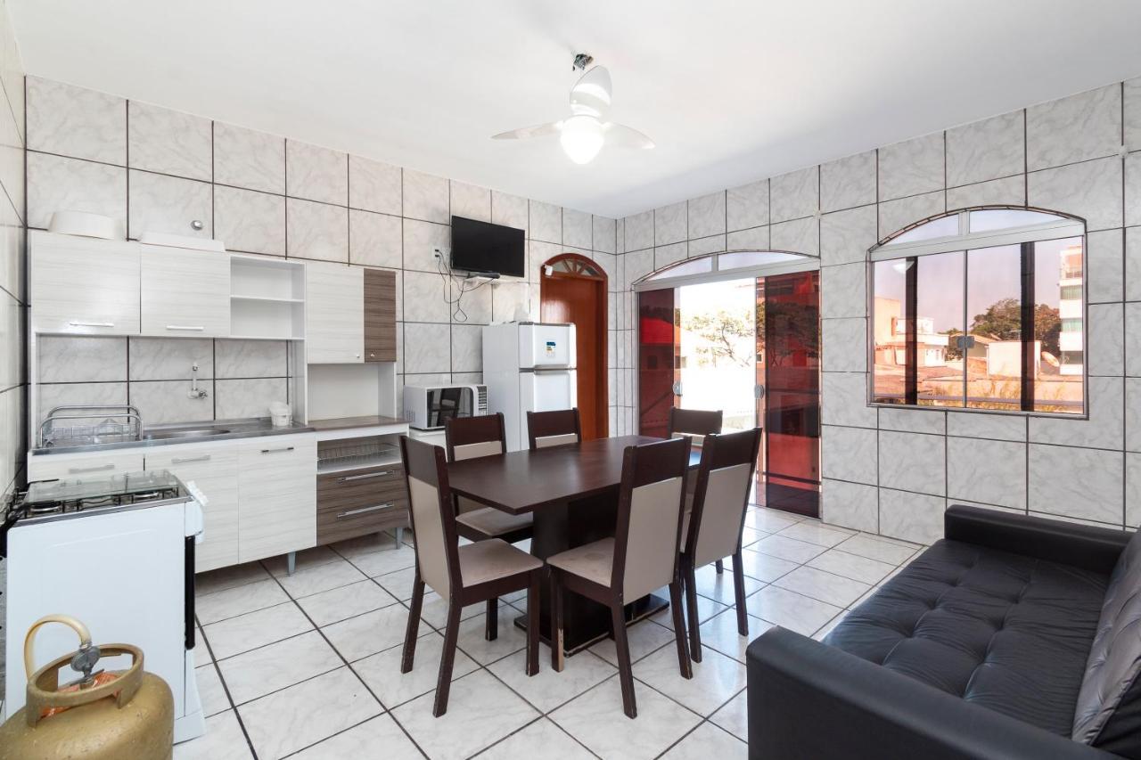 Residencial Ipe Amarelo Apartment บอมบินญัส ภายนอก รูปภาพ