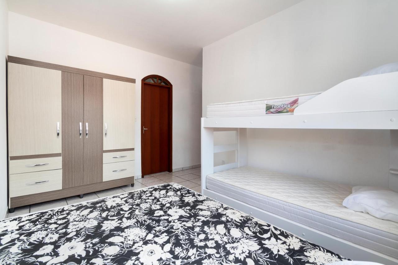 Residencial Ipe Amarelo Apartment บอมบินญัส ภายนอก รูปภาพ