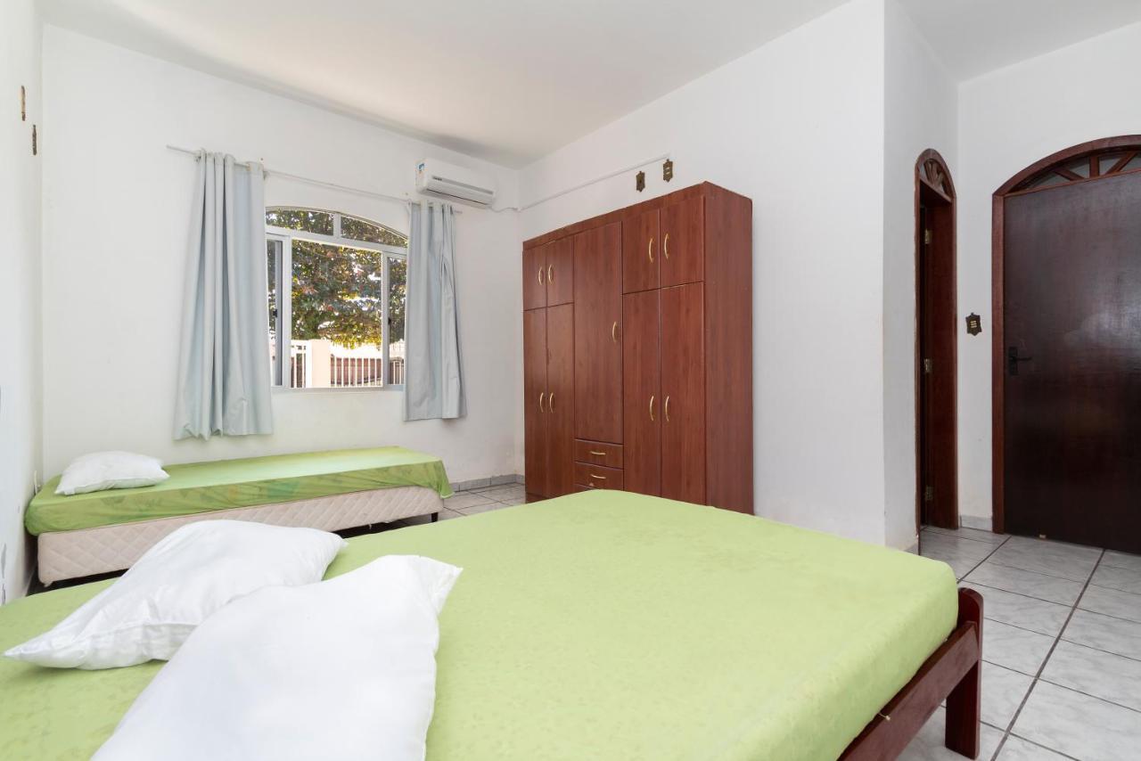 Residencial Ipe Amarelo Apartment บอมบินญัส ภายนอก รูปภาพ