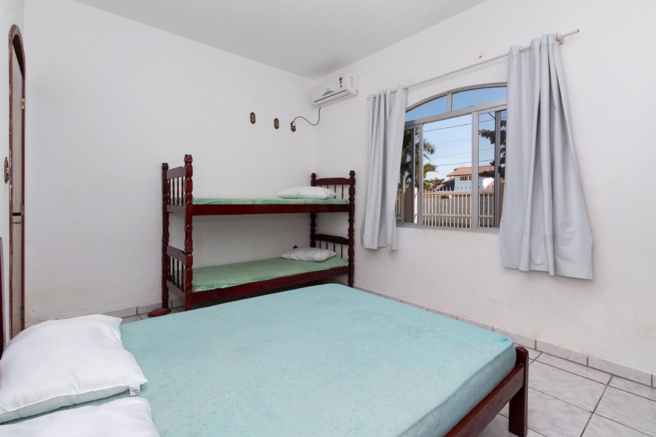 Residencial Ipe Amarelo Apartment บอมบินญัส ภายนอก รูปภาพ