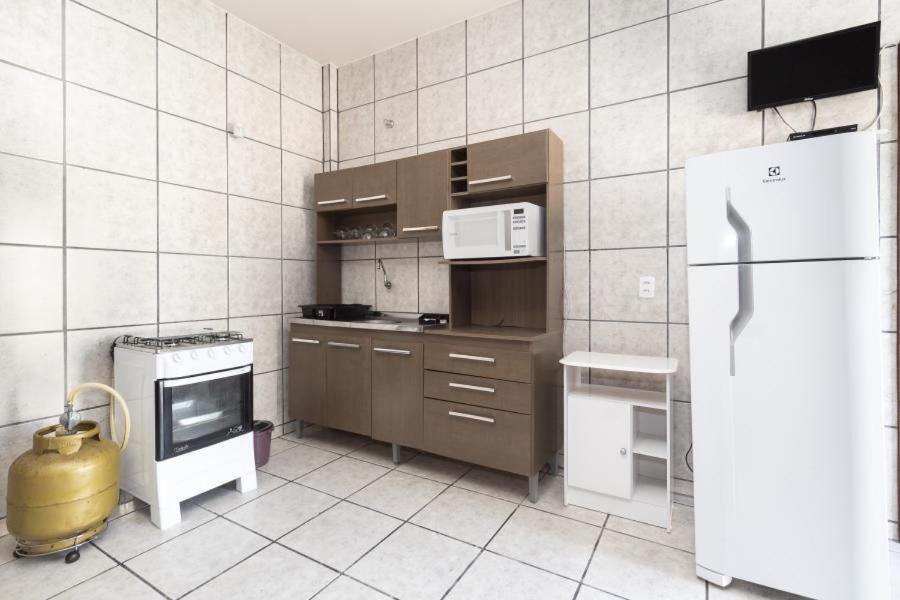 Residencial Ipe Amarelo Apartment บอมบินญัส ภายนอก รูปภาพ
