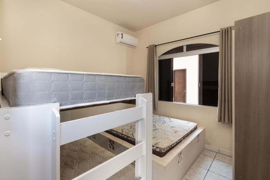 Residencial Ipe Amarelo Apartment บอมบินญัส ภายนอก รูปภาพ